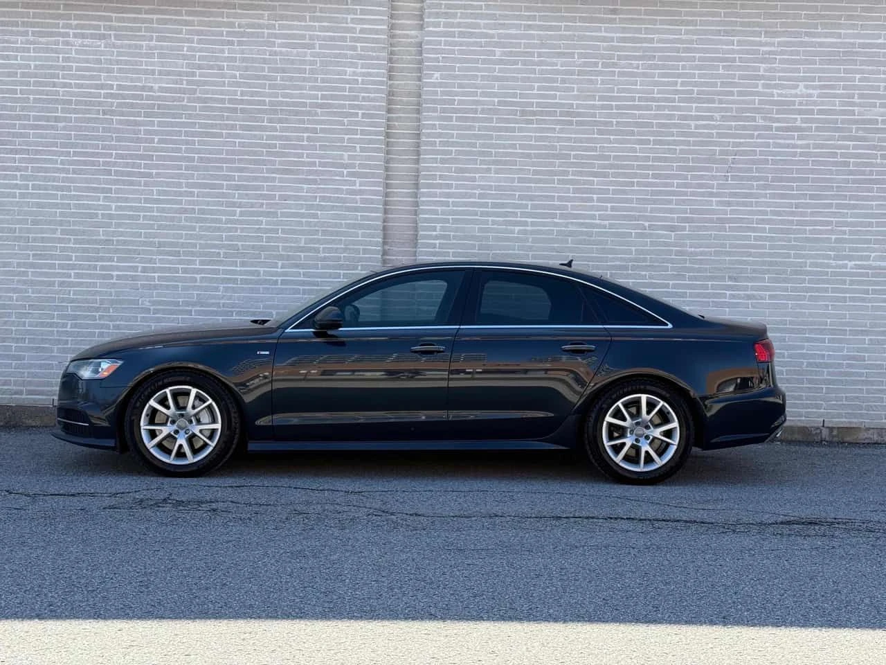 Audi A6 * 4dr Sdn quattro 3.0L TDI Progressiv * CARFAX * Ц, снимка 3 - Автомобили и джипове - 54216689