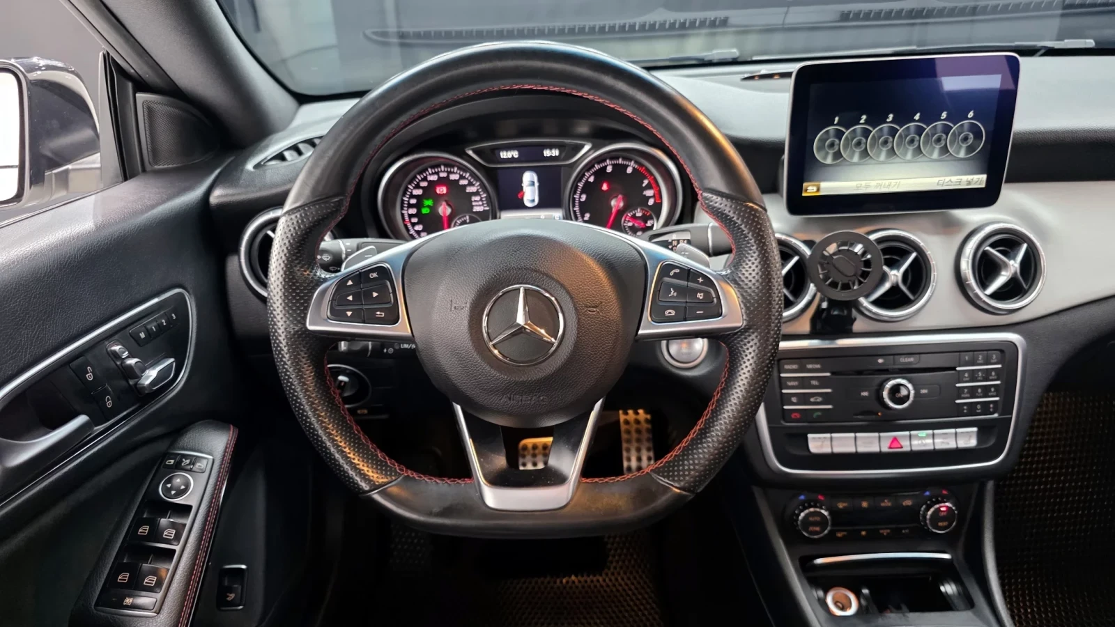 Mercedes-Benz CLA 250 AMG Line * Pano * ���������� * (���� �� ��) | Mobile.bg � ����������� 9