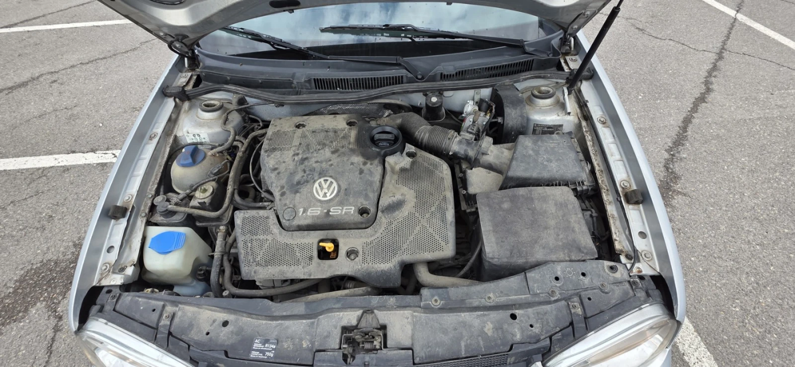 VW Golf 4 1.6SR, снимка 7 - Автомобили и джипове - 54660227
