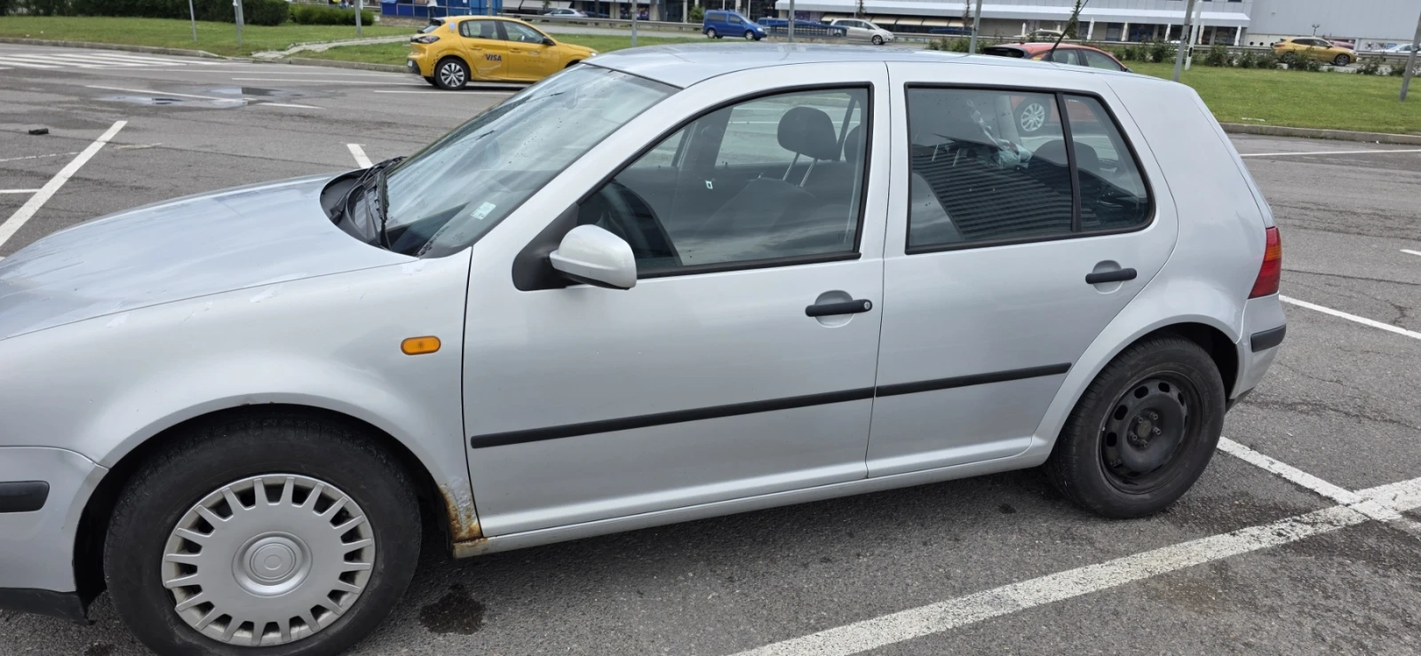 VW Golf 4 1.6SR, снимка 3 - Автомобили и джипове - 54660227