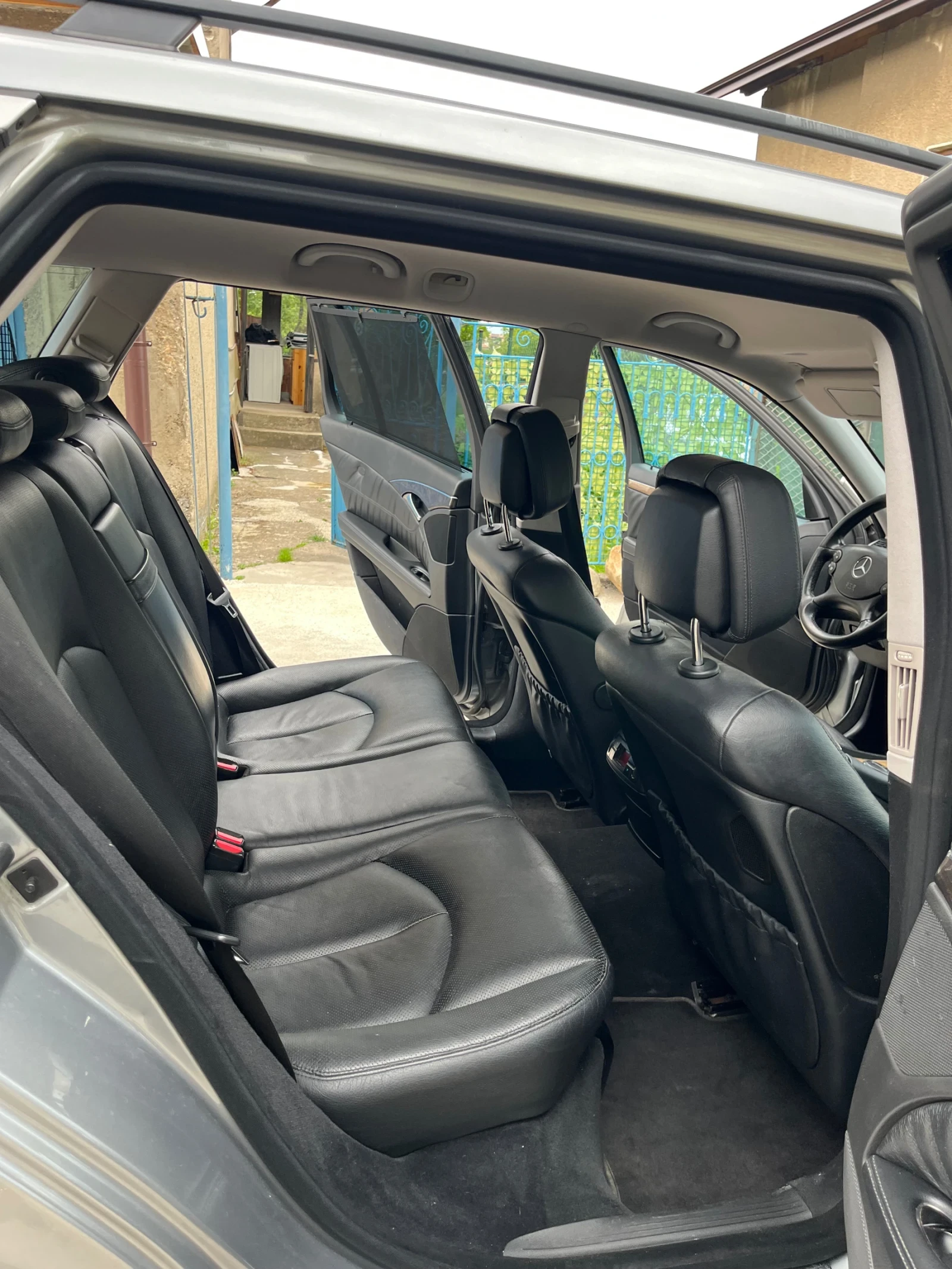 Mercedes-Benz E 320 W211, снимка 12 - Автомобили и джипове - 54809408