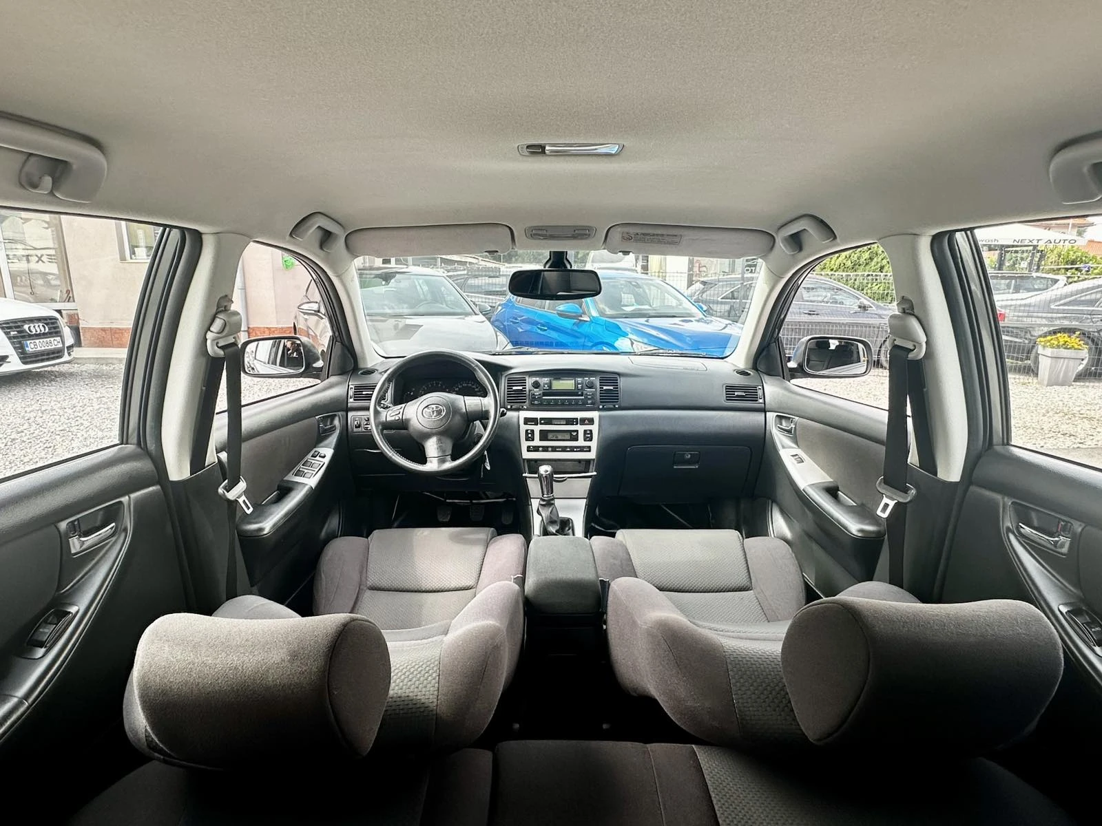 Toyota Corolla 1.4I 97HP 106785KM, снимка 9 - Автомобили и джипове - 55145620