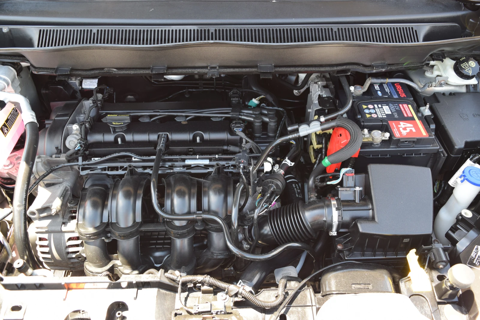 Ford B-Max 1.6i* 105kc* Автоматик* Euro5B* Keyless, снимка 14 - Автомобили и джипове - 55235061