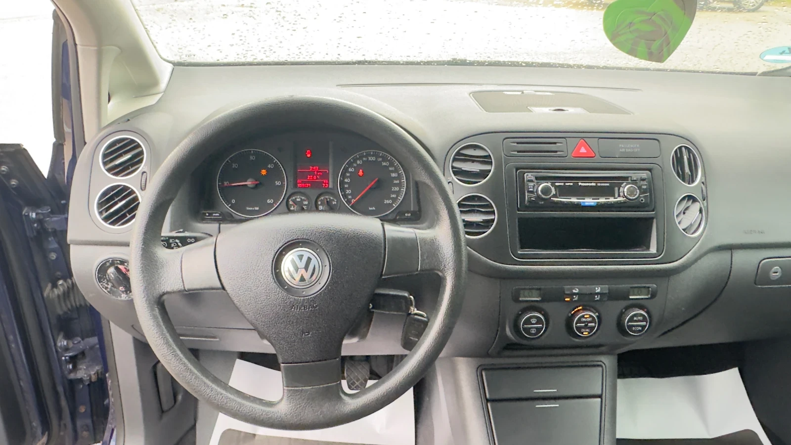 VW Golf Plus 1.9 TDI, снимка 13 - Автомобили и джипове - 55251699