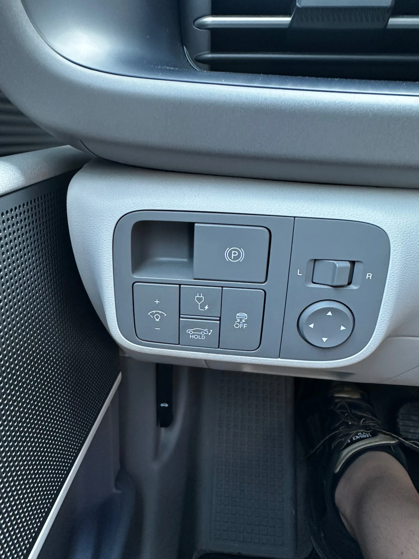 Hyundai Ioniq 6 Hyundai IONIQ 6 2WD 77, 4Kwh., снимка 14 - Автомобили и джипове - 55647010