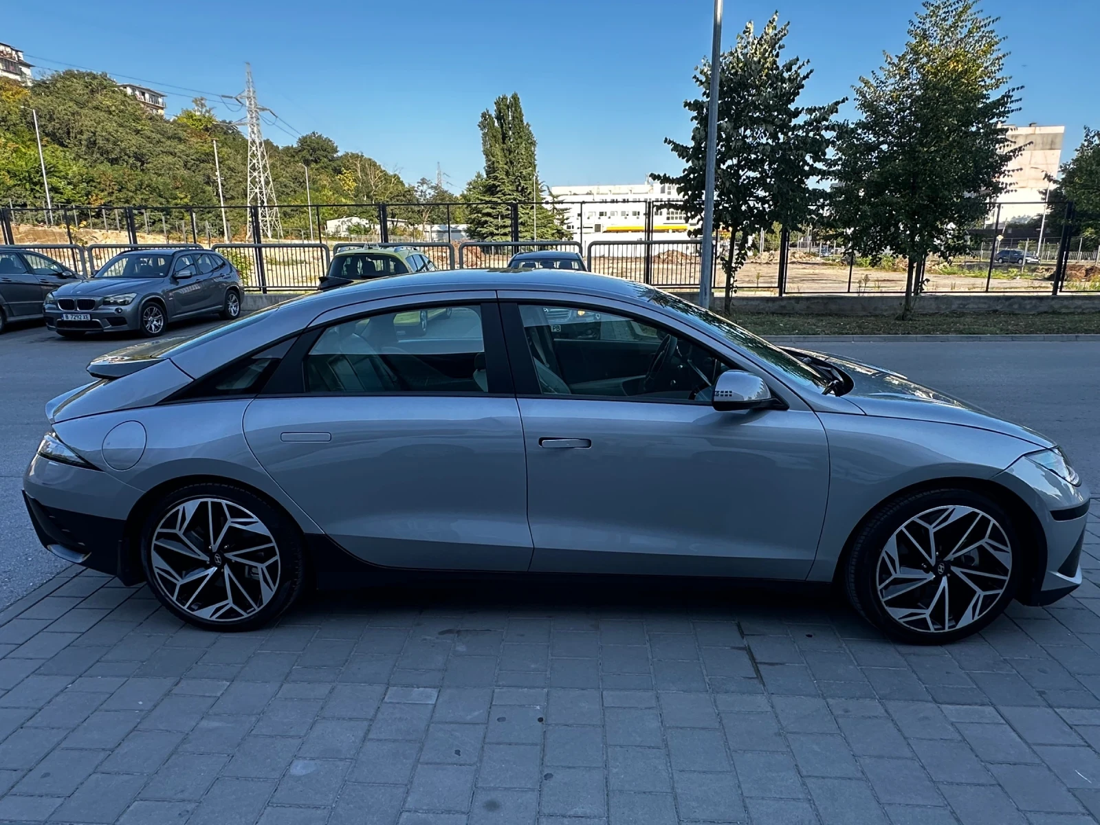 Hyundai Ioniq 6 Hyundai IONIQ 6 2WD 77, 4Kwh., снимка 4 - Автомобили и джипове - 55647010