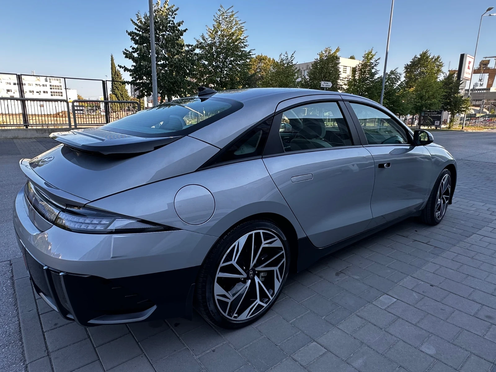 Hyundai Ioniq 6 Hyundai IONIQ 6 2WD 77, 4Kwh., снимка 6 - Автомобили и джипове - 55647010