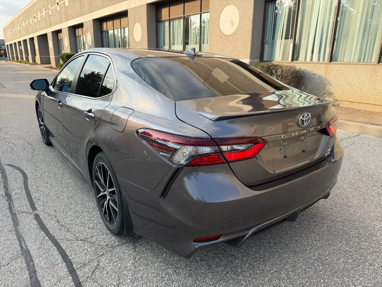 Toyota Camry SE / АВТОКРЕДИТ, снимка 6 - Автомобили и джипове - 55790405