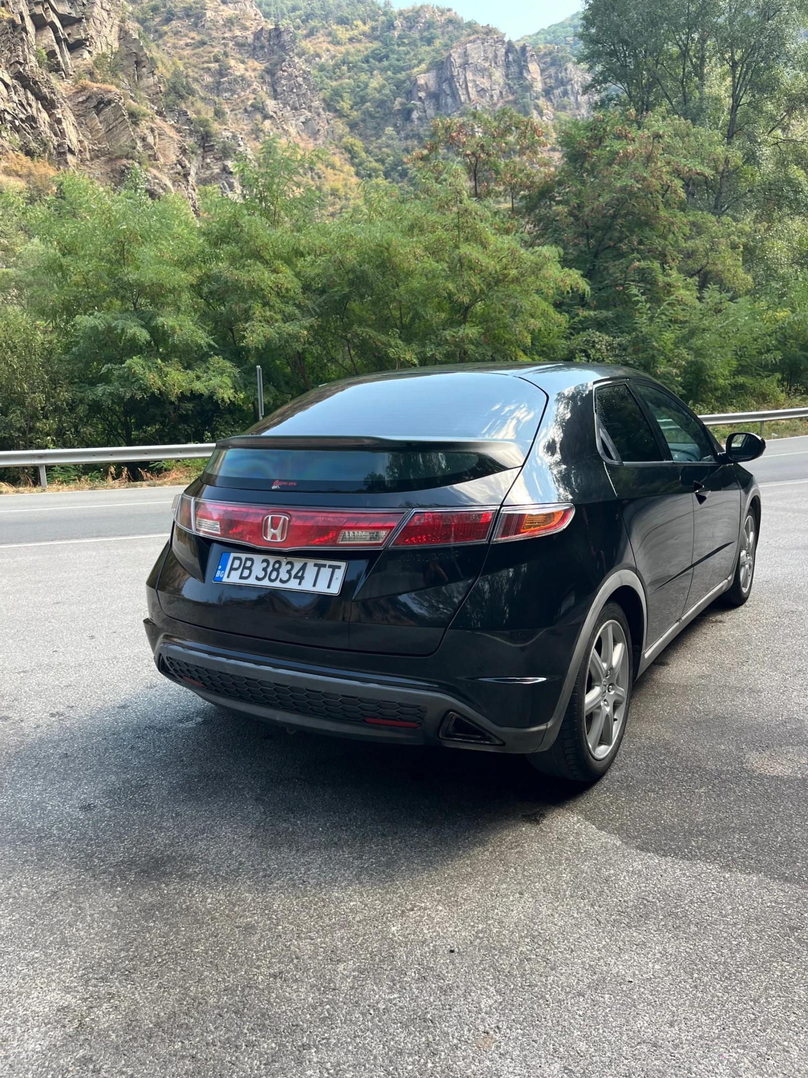 Honda Civic, снимка 4 - Автомобили и джипове - 56043573