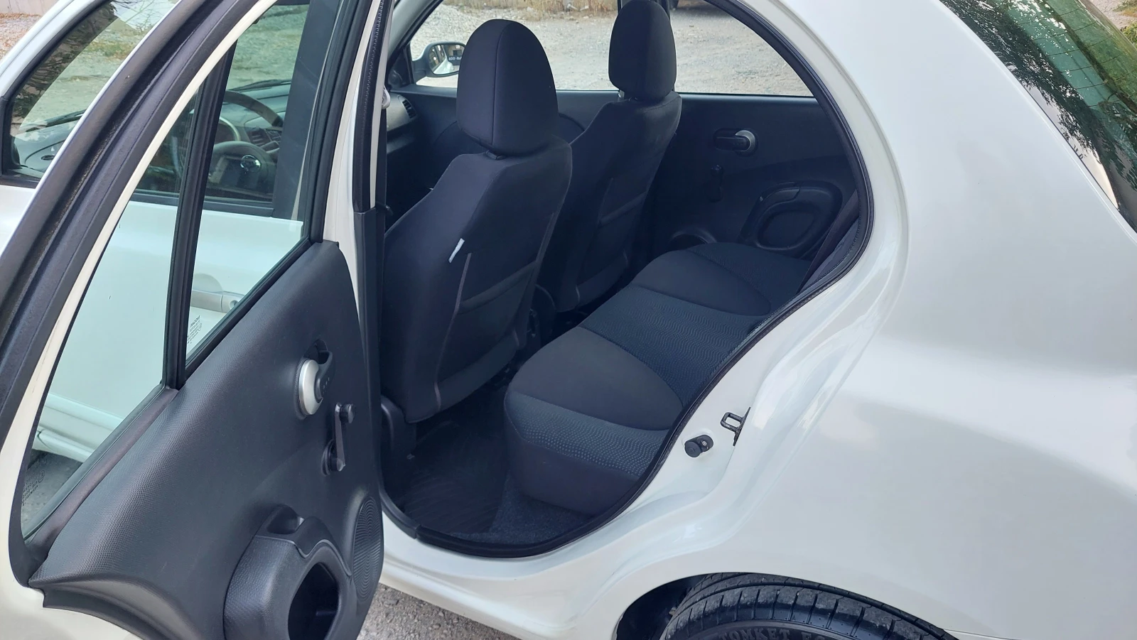 Nissan Micra 1.2 Бензин климатик , снимка 11 - Автомобили и джипове - 56092381