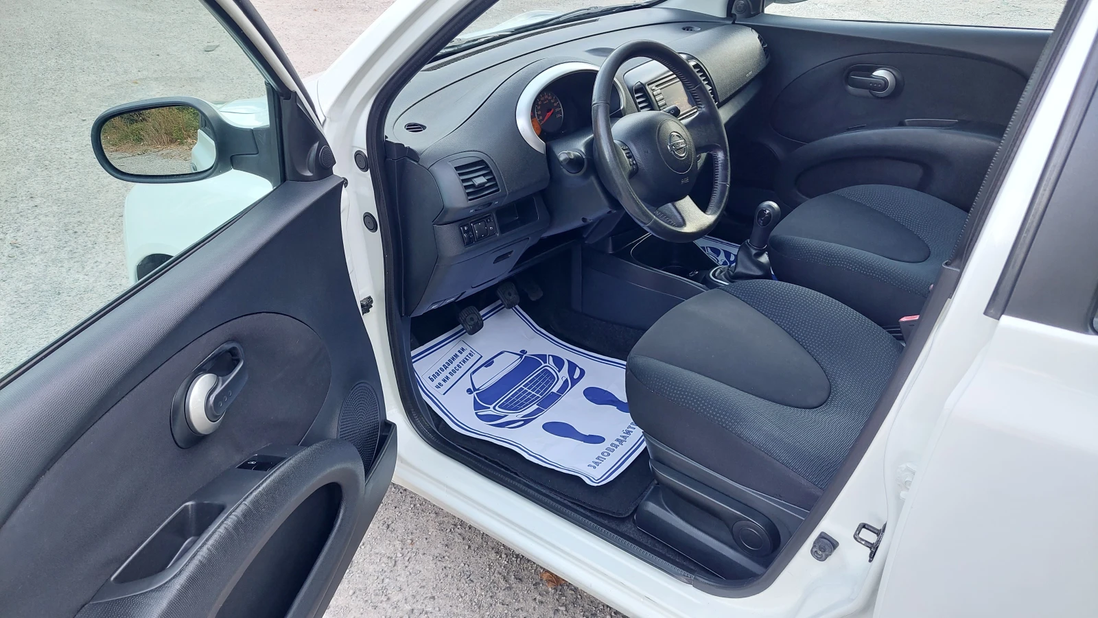 Nissan Micra 1.2 Бензин климатик , снимка 9 - Автомобили и джипове - 56092381