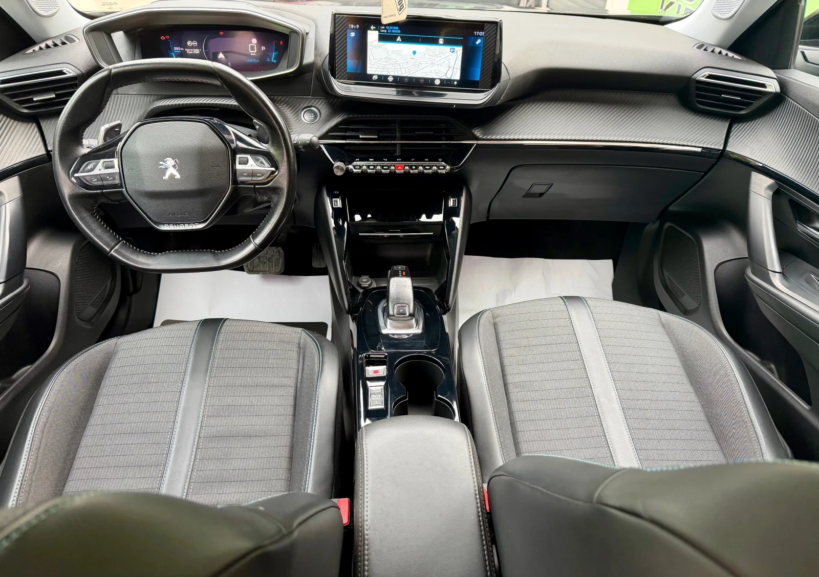 Peugeot 2008 1.5BHDI Aвтоматик 130кс ALLURE, снимка 7 - Автомобили и джипове - 56166805