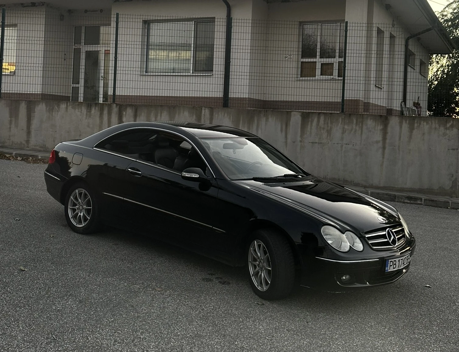 Mercedes-Benz CLK 200 Kompressor, снимка 2 - Автомобили и джипове - 56276968