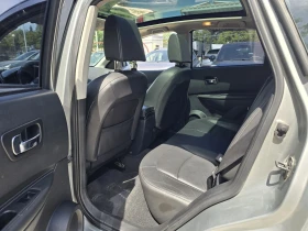 Nissan Qashqai 2.0i 141к.с 4х4 Панорама Подгряване Кожа , снимка 12