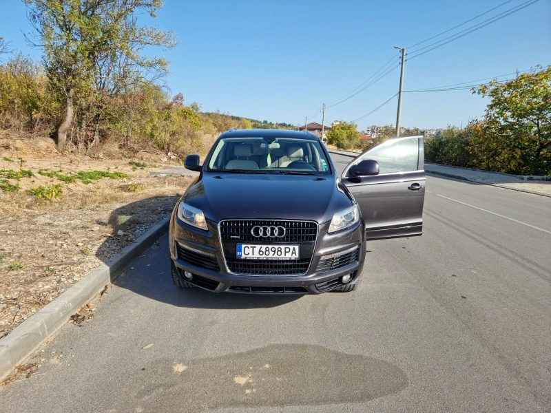 Audi Q7 S-LINE; SWISS; Дистроник, снимка 1 - Автомобили и джипове - 47035160