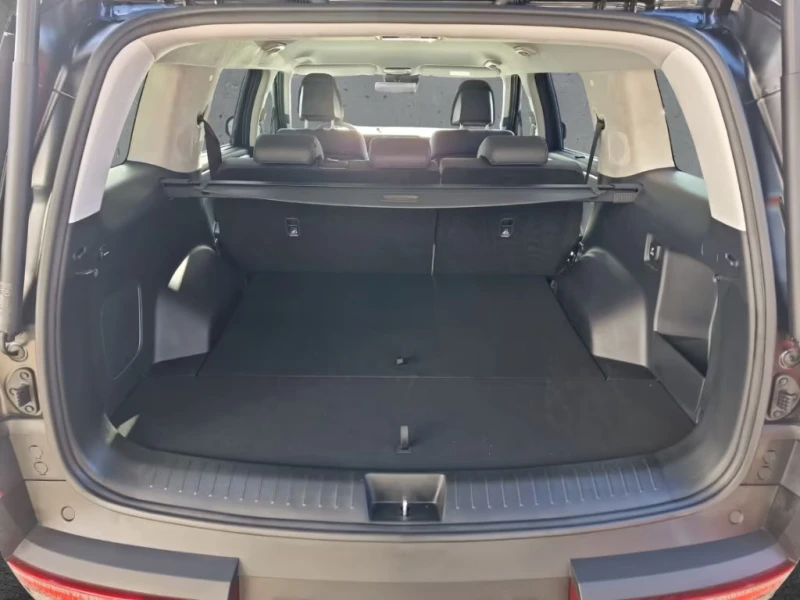 Hyundai Santa fe 1.6PHEV/253HP/SIGNATURE/4X4/360/NAVI/LED/812v, снимка 8 - Автомобили и джипове - 52366589