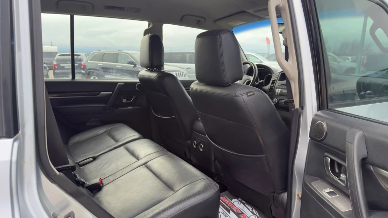 Mitsubishi Pajero * ДЪЛГА БАЗА* , снимка 13 - Автомобили и джипове - 53248438