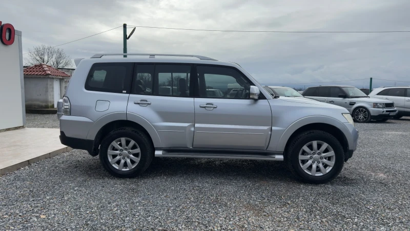 Mitsubishi Pajero * ДЪЛГА БАЗА* , снимка 3 - Автомобили и джипове - 53248438
