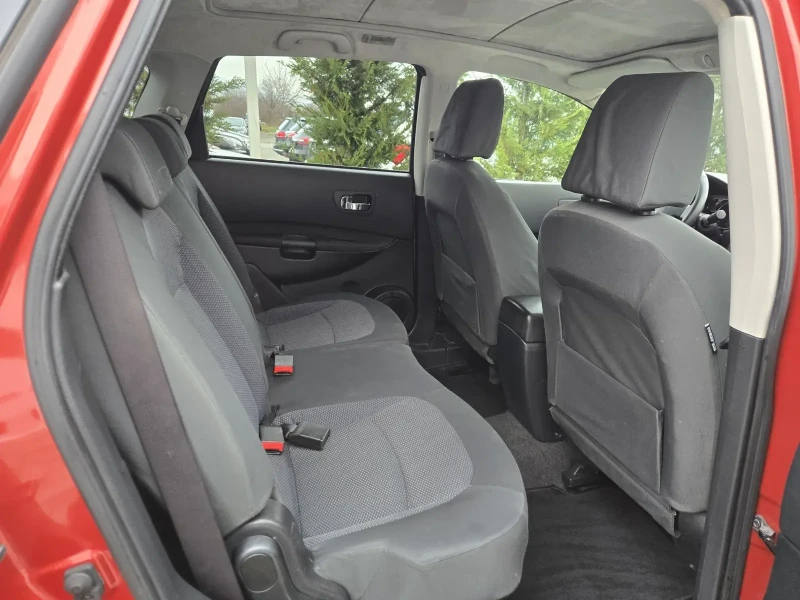 Nissan Qashqai 1.6i-114кс= 7МЕСТА= ПАНОРАМА= NAVI= ACENTA, снимка 14 - Автомобили и джипове - 53343247