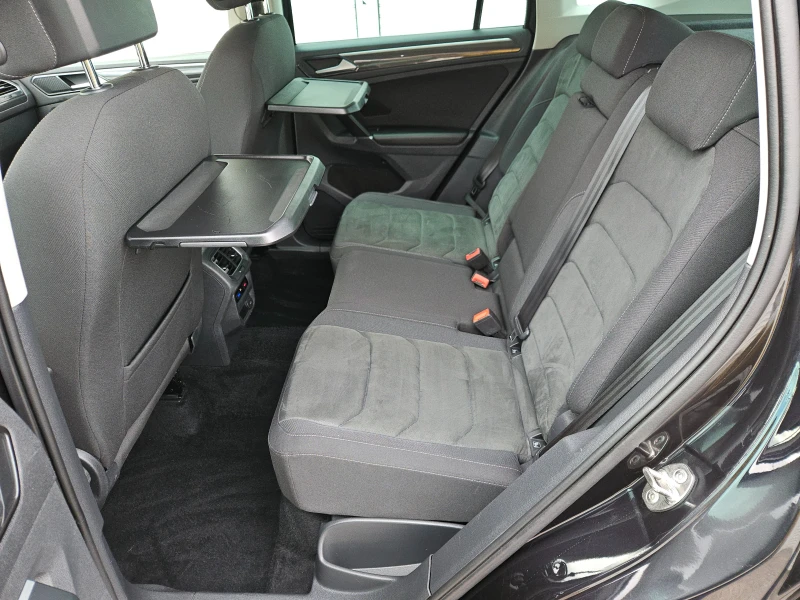 VW Tiguan 2.0TDI/4x4/Highline/190k/7DSG/LED/NAVI/БЛУТУТ/ACC, снимка 16 - Автомобили и джипове - 53430214