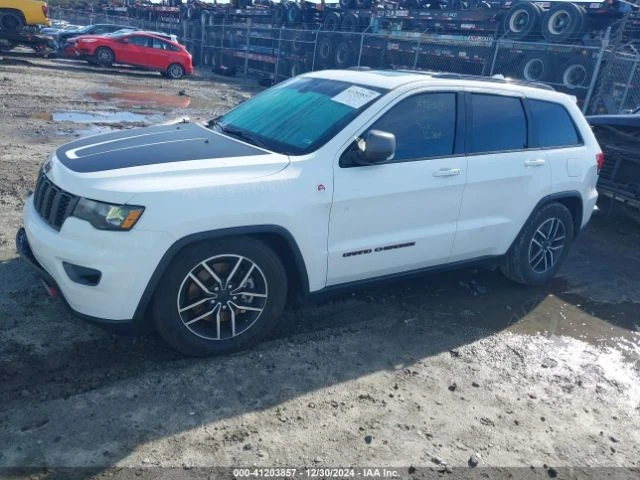 Jeep Grand cherokee, снимка 2 - Автомобили и джипове - 49451556