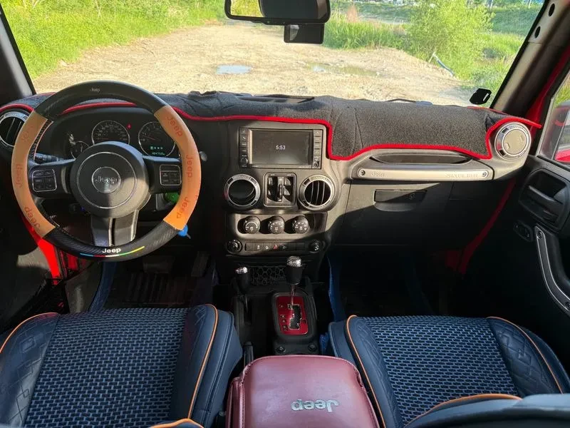 Jeep Wrangler (Jk) 3.6 Rubicon 4-Door, снимка 7 - Автомобили и джипове - 55189844