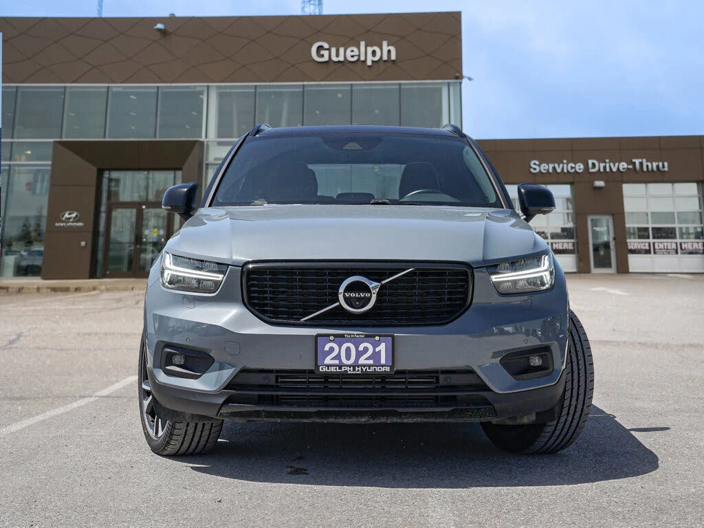 Volvo XC40 T5 R-Design * HeadUp * АвтоКредит * (ЦЕНА ДО БГ) - изображение 2