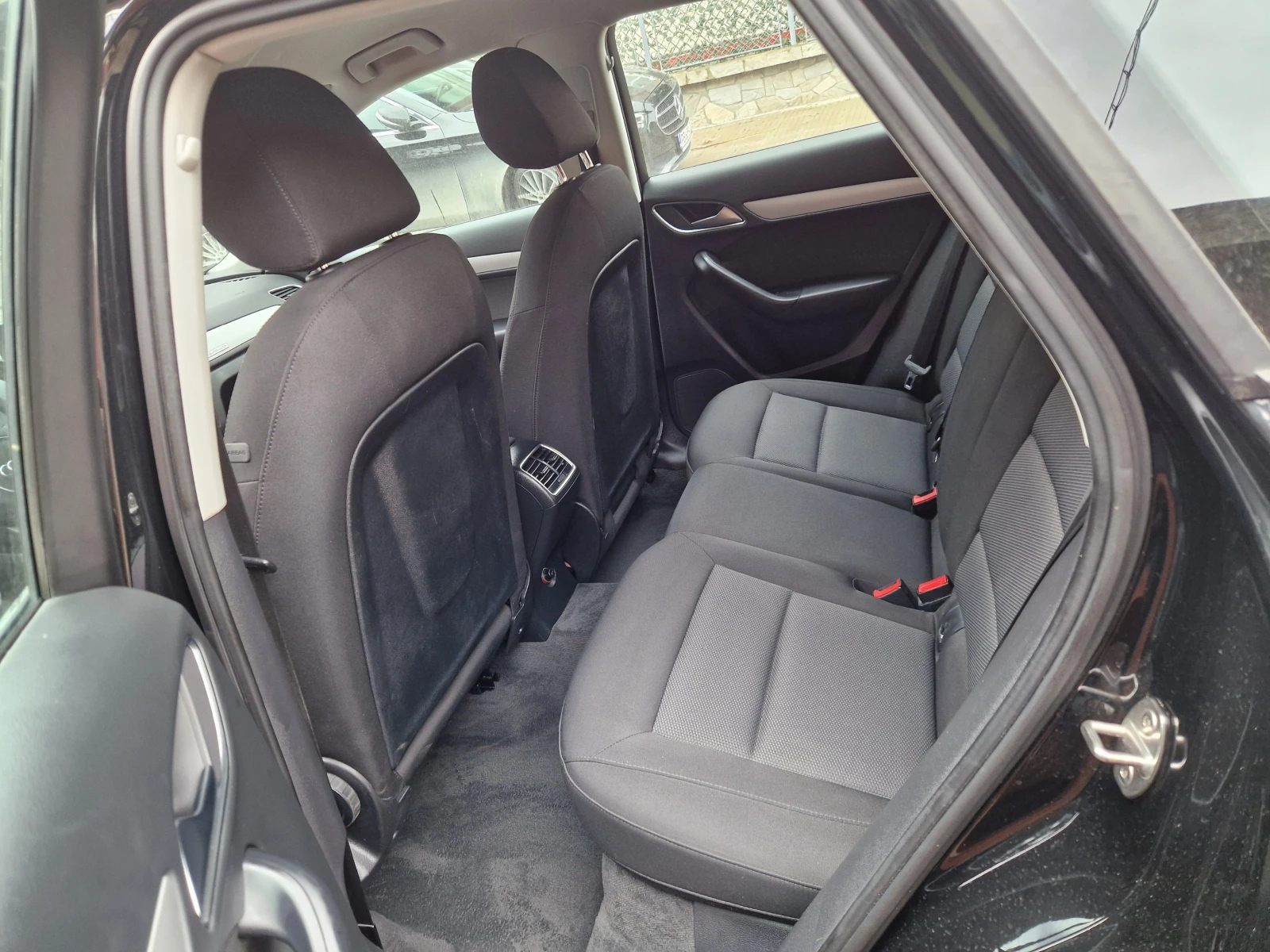 Audi Q3 quattro, фейса, снимка 5 - Автомобили и джипове - 53283633