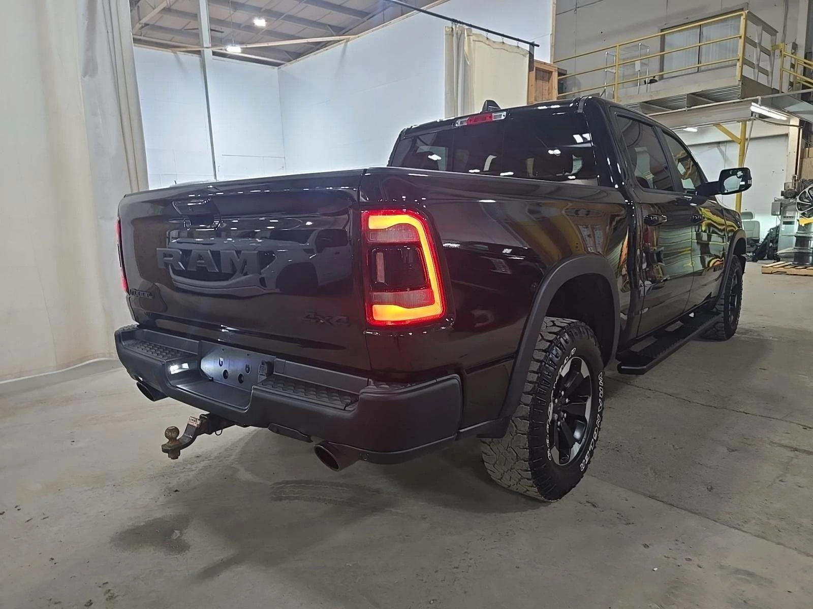 Dodge RAM 1500  - изображение 3