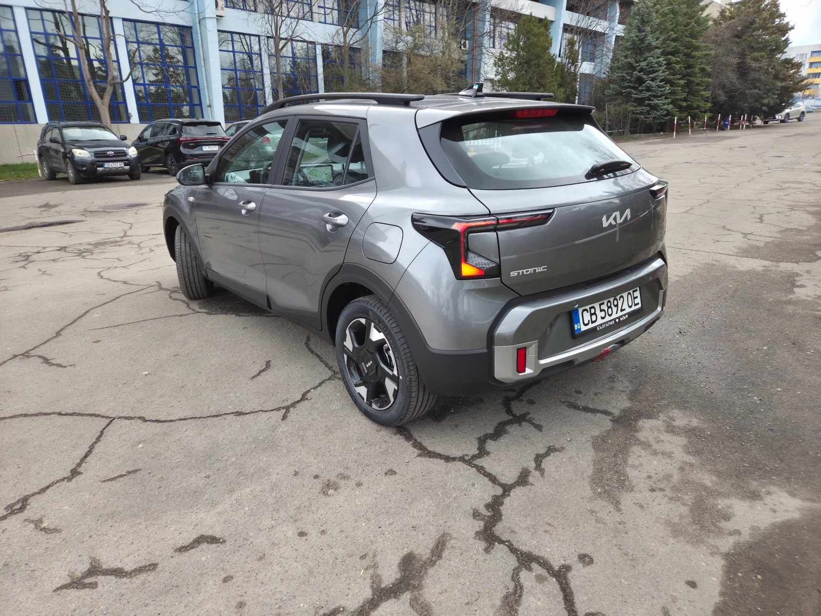 Kia Stonic 2999Евро за получаване, 1.0 T.  7 AT. Comfort, снимка 5 - Автомобили и джипове - 53899280