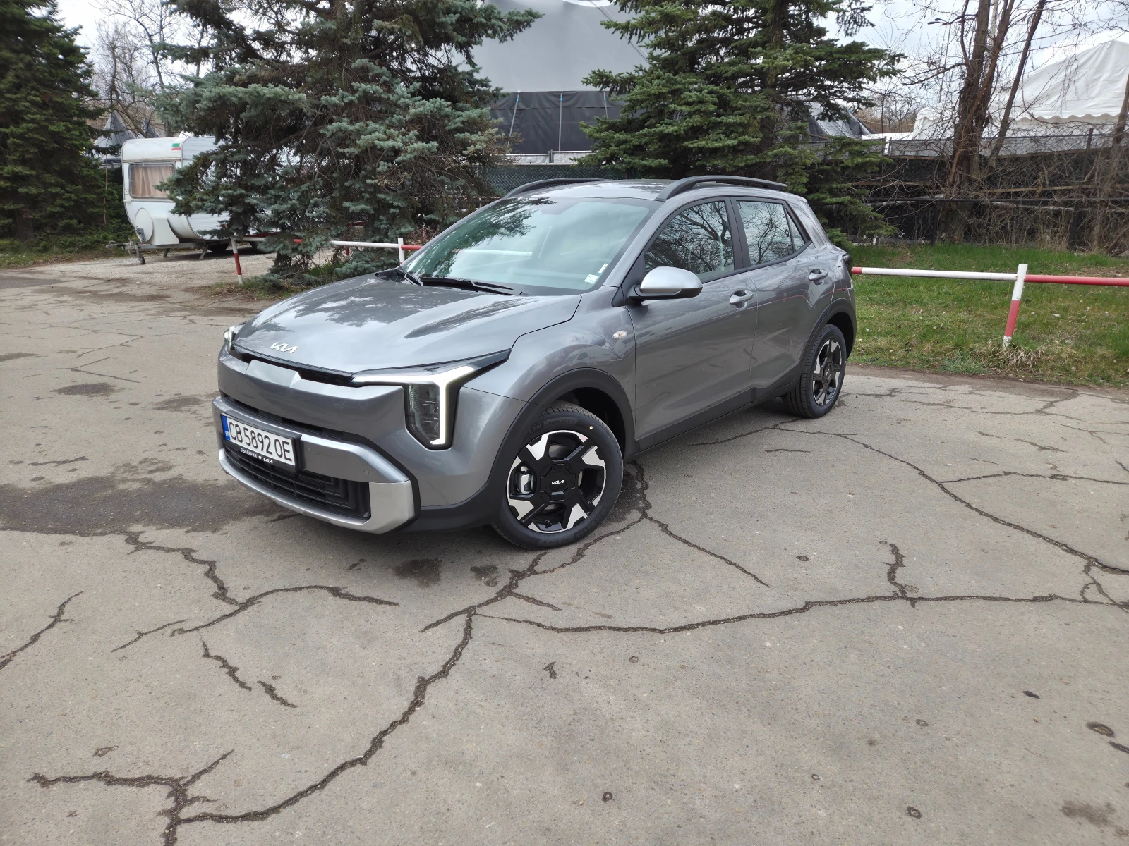 Kia Stonic 2999Евро за получаване, 1.0 T.  7 AT. Comfort, снимка 2 - Автомобили и джипове - 53899280