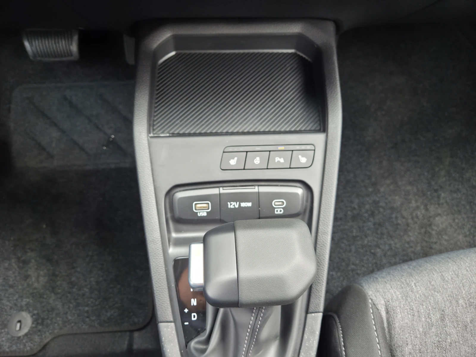 Kia Stonic 2999Евро за получаване, 1.0 T.  7 AT. Comfort, снимка 11 - Автомобили и джипове - 53899280