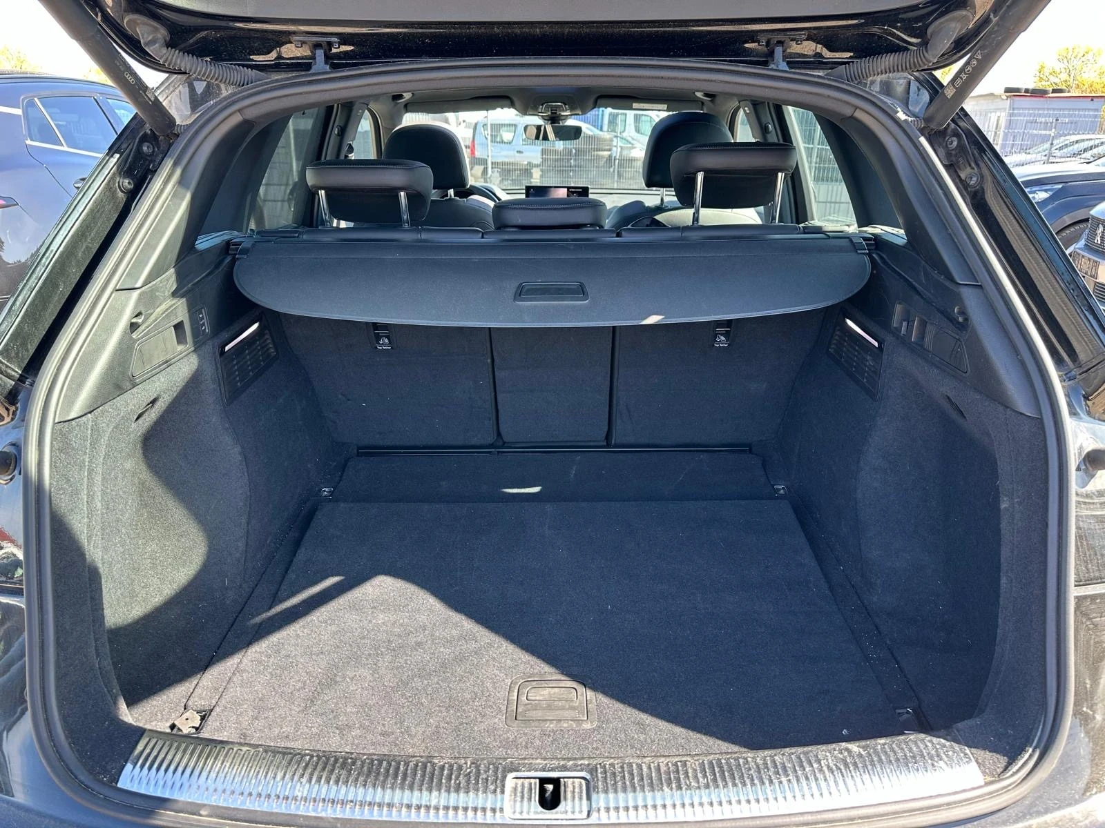 Audi Q5 4.0TFSI / QUATTRO / S LINE, снимка 10 - Автомобили и джипове - 54165087