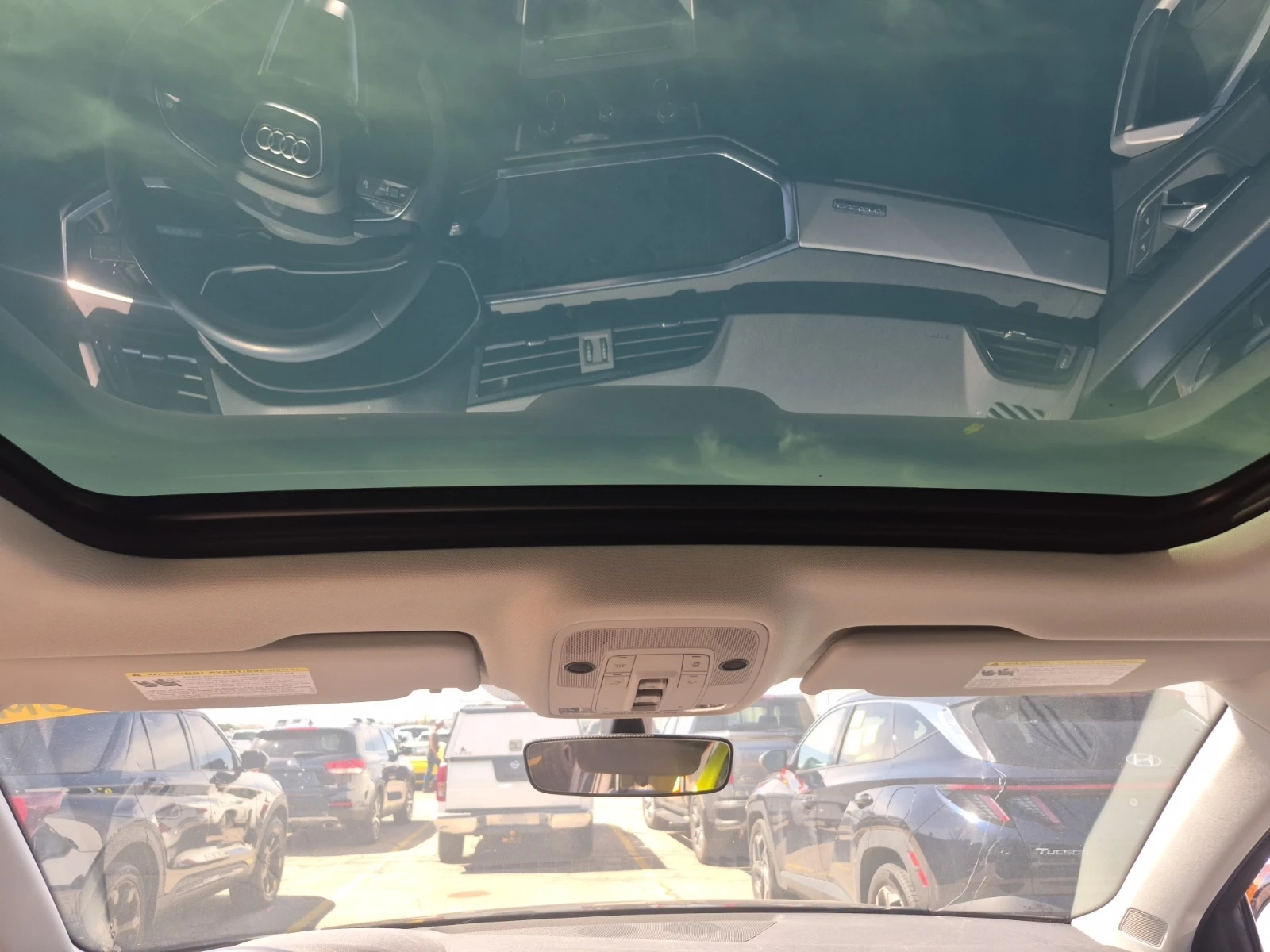 Audi Q3 Komfort 45 TFSI quattro, снимка 12 - Автомобили и джипове - 54453632