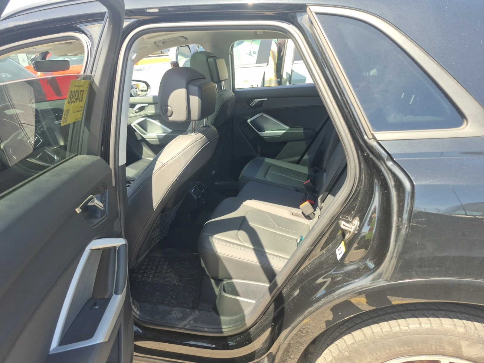Audi Q3 Komfort 45 TFSI quattro, снимка 14 - Автомобили и джипове - 54453632
