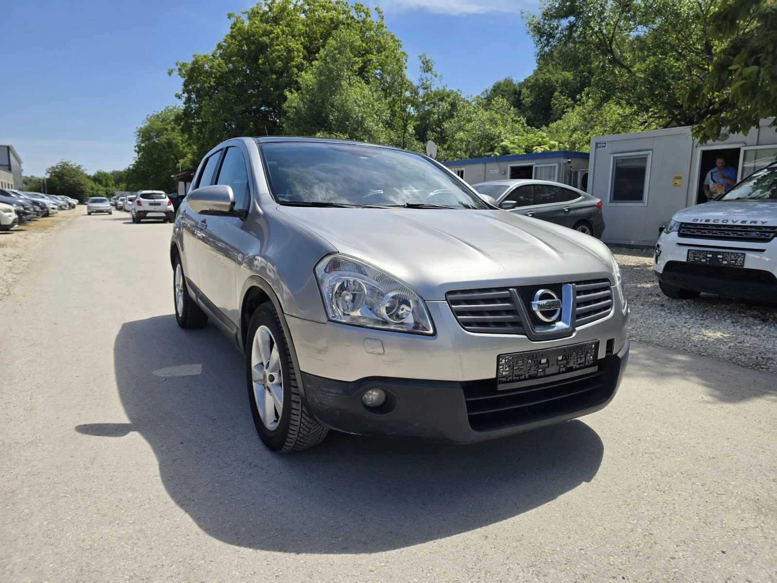 Nissan Qashqai 2.0i 141к.с 4х4 Панорама Подгряване Кожа , снимка 2 - Автомобили и джипове - 54562947