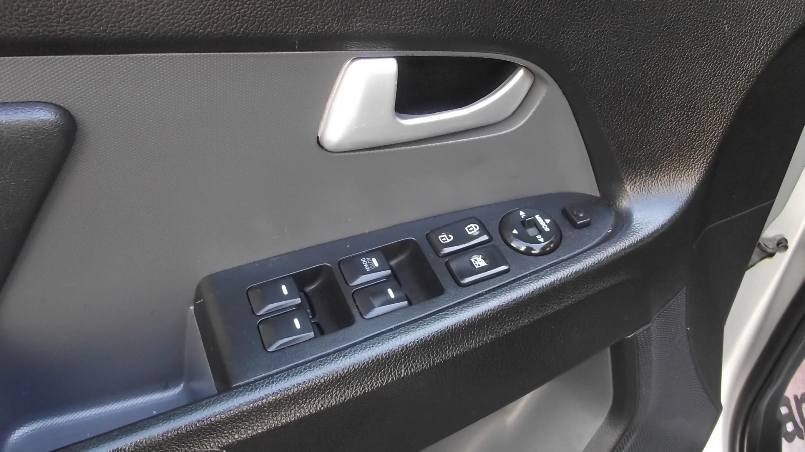 Kia Sportage 1.7.d.116.k.c.6.speed.ПАНОРАМА., снимка 12 - Автомобили и джипове - 54565694