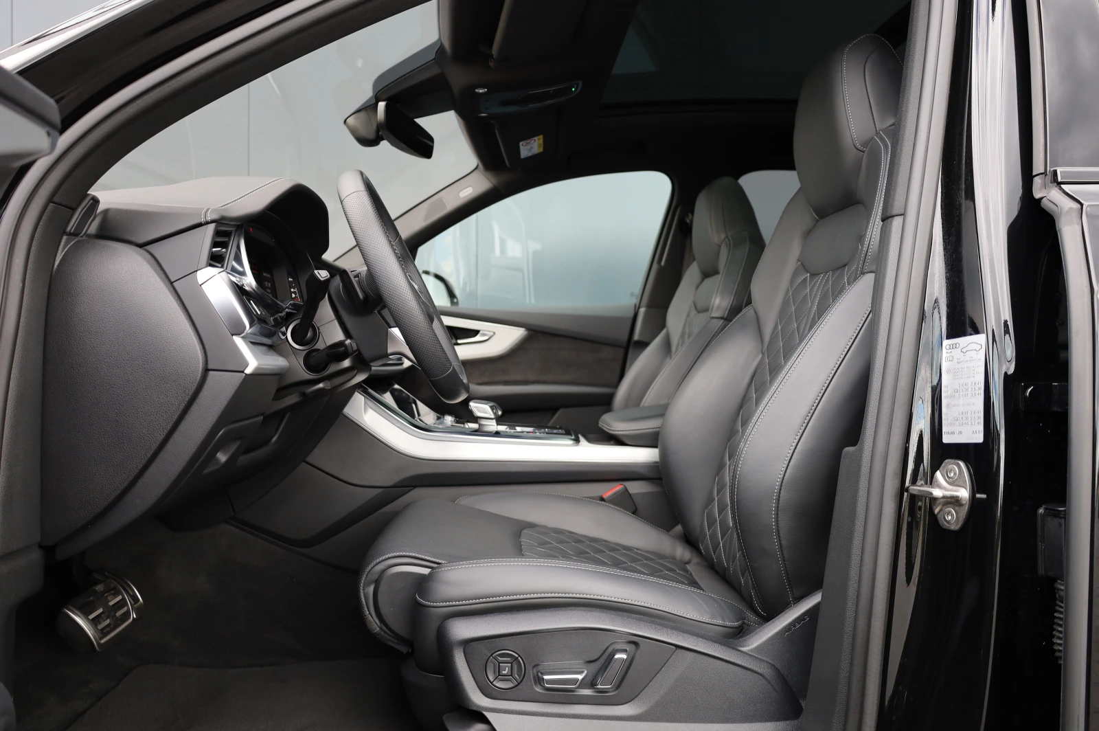 Audi SQ7 3XS-LINE* RS* MATRIX LIGHTS* PANO* 360*  | Mobile.bg � ����������� 12