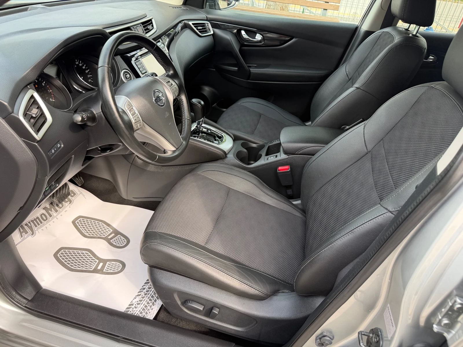 Nissan Qashqai 1.2 AVTOMAT MAVI 360 KAMERA LED, снимка 8 - Автомобили и джипове - 54781453