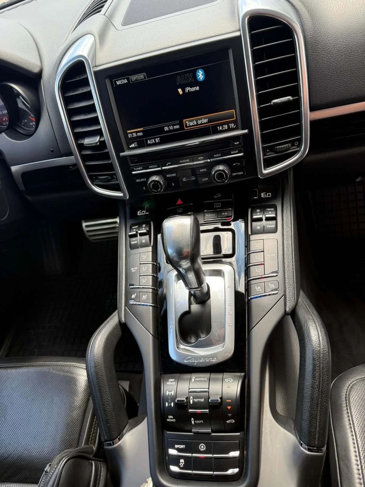 Porsche Cayenne, снимка 6 - Автомобили и джипове - 54891560