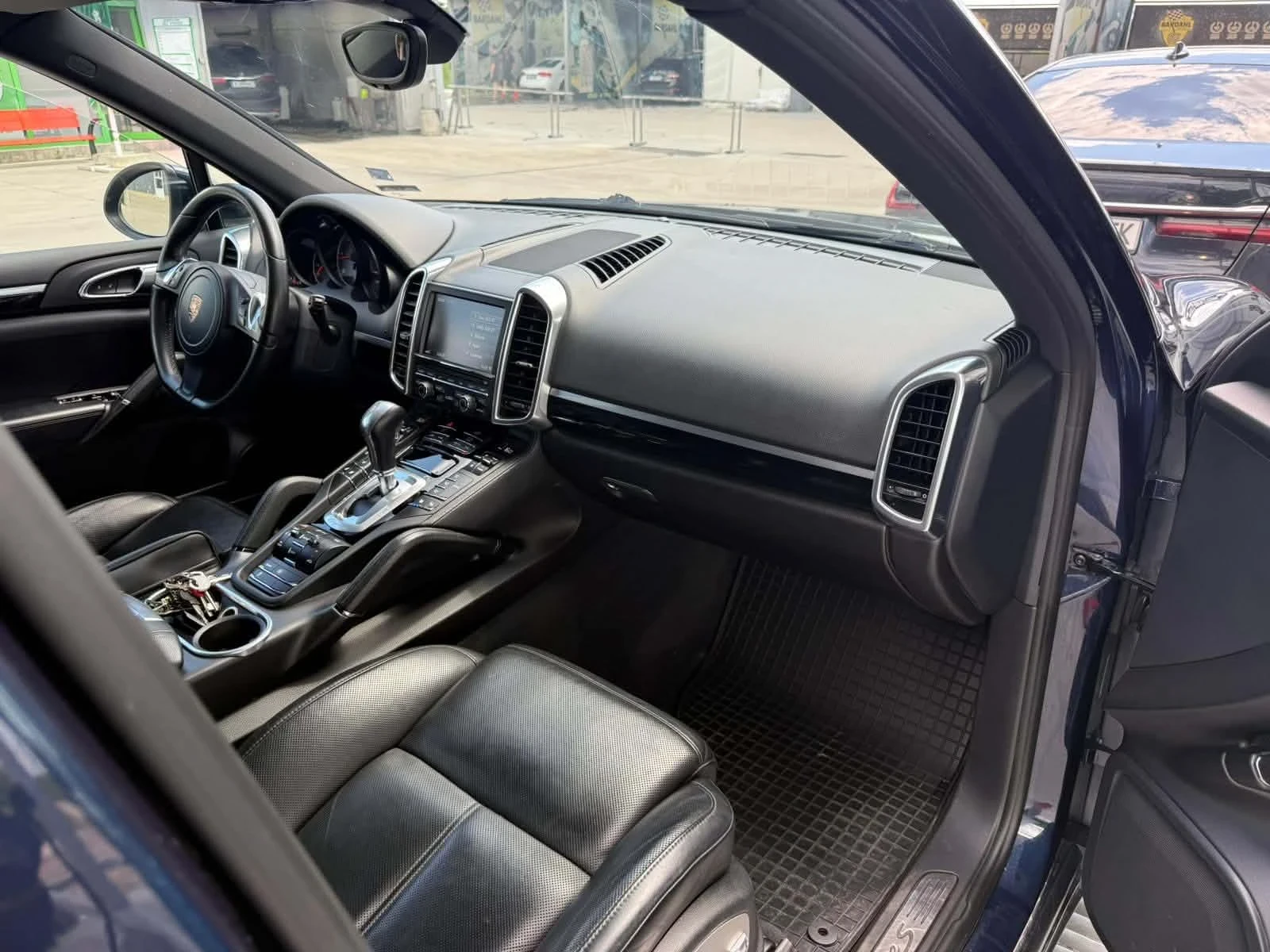 Porsche Cayenne, снимка 5 - Автомобили и джипове - 54891560