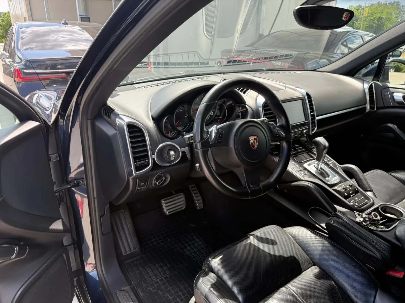 Porsche Cayenne, снимка 7 - Автомобили и джипове - 54891560