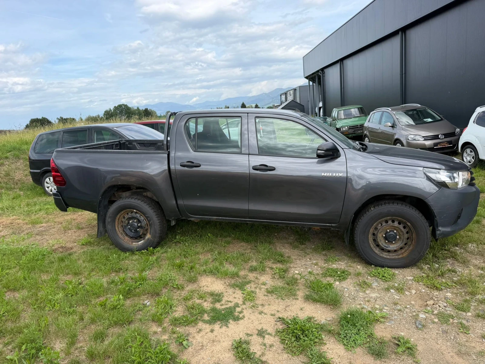 Toyota Hilux 2.4 d4d, снимка 5 - Автомобили и джипове - 54952763