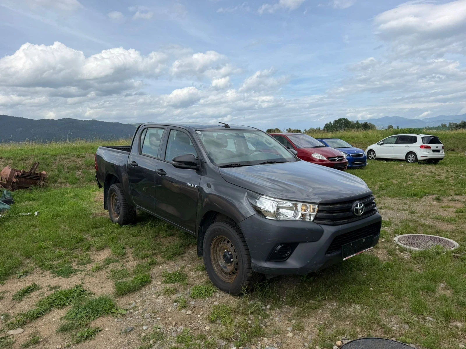 Toyota Hilux 2.4 d4d, снимка 2 - Автомобили и джипове - 54952763