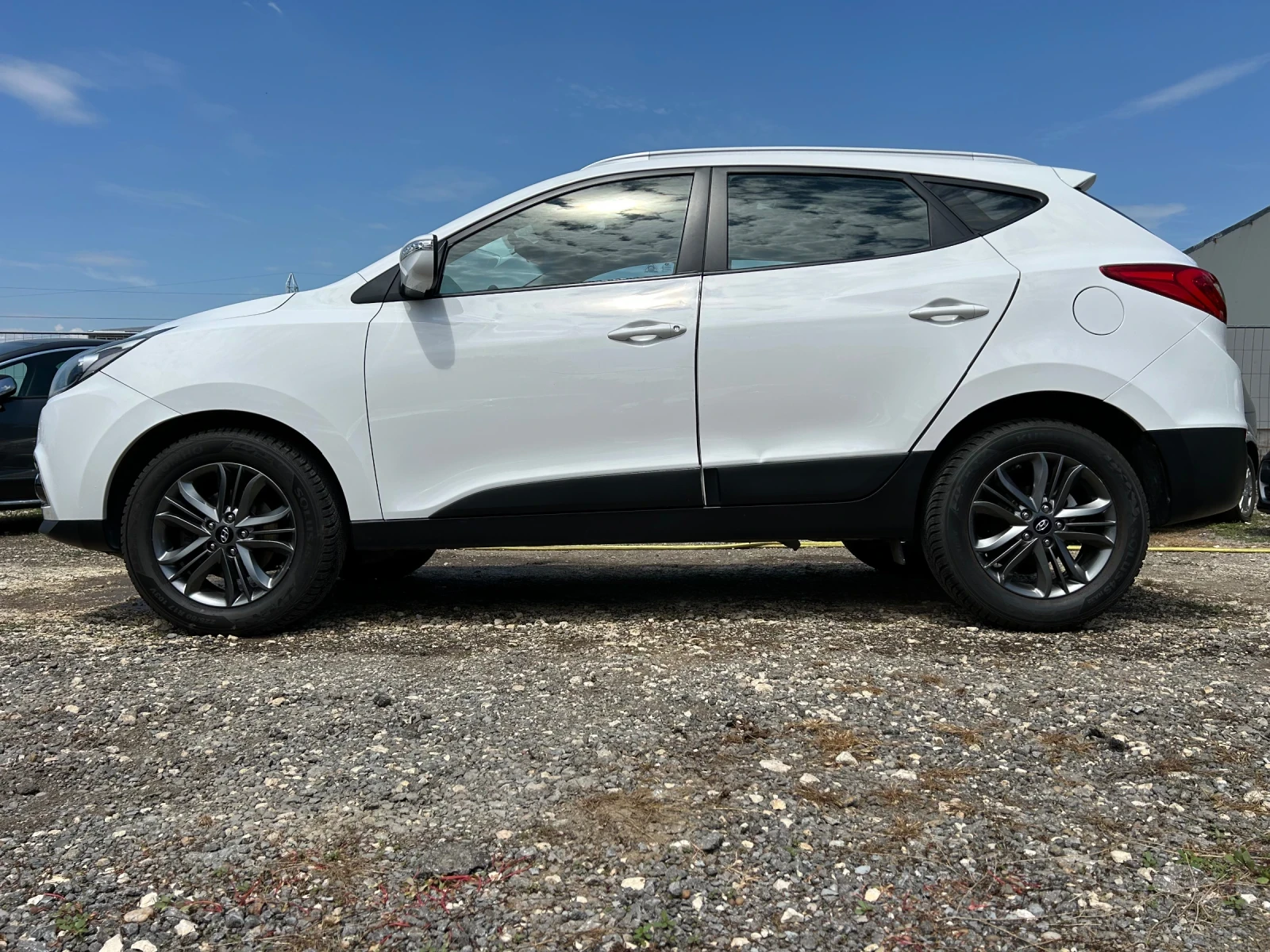 Hyundai IX35 1.7CRDi/FACELIFT/116K.C./LED/6 SPEED , снимка 5 - Автомобили и джипове - 55031661