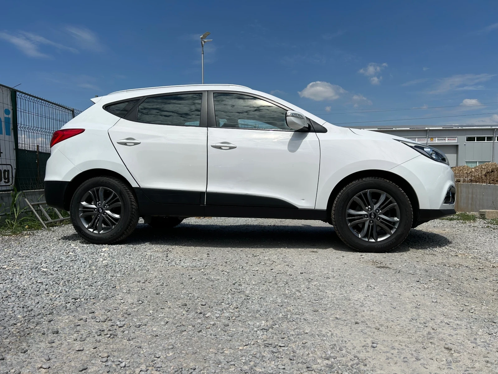 Hyundai IX35 1.7CRDi/FACELIFT/116K.C./LED/6 SPEED , снимка 6 - Автомобили и джипове - 55031661