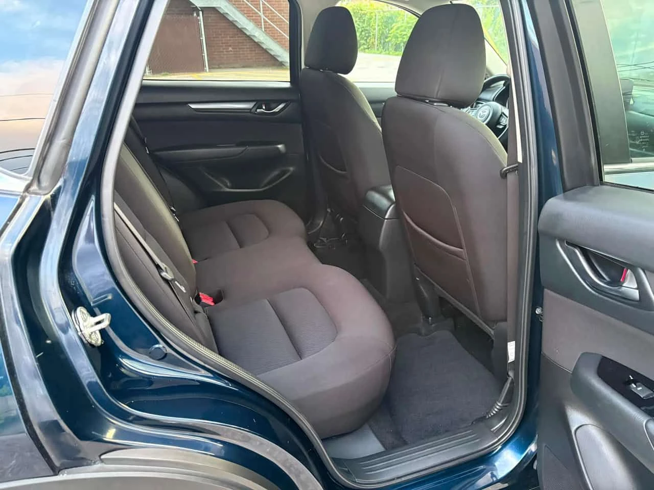 Mazda CX-5 * GX * АВТОКРЕДИТ БЕЗ ПЪРВОНАЧАЛНА ВНОСКА* , снимка 16 - Автомобили и джипове - 55079145