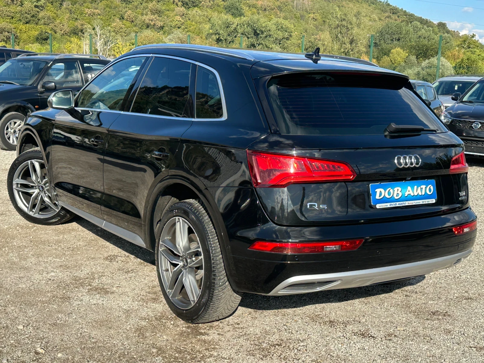 Audi Q5 2.0TDI-190к.с-4x4-ДИСТР-DIGITAL-LED-NAVI-360CAMERA, снимка 4 - Автомобили и джипове - 56124038