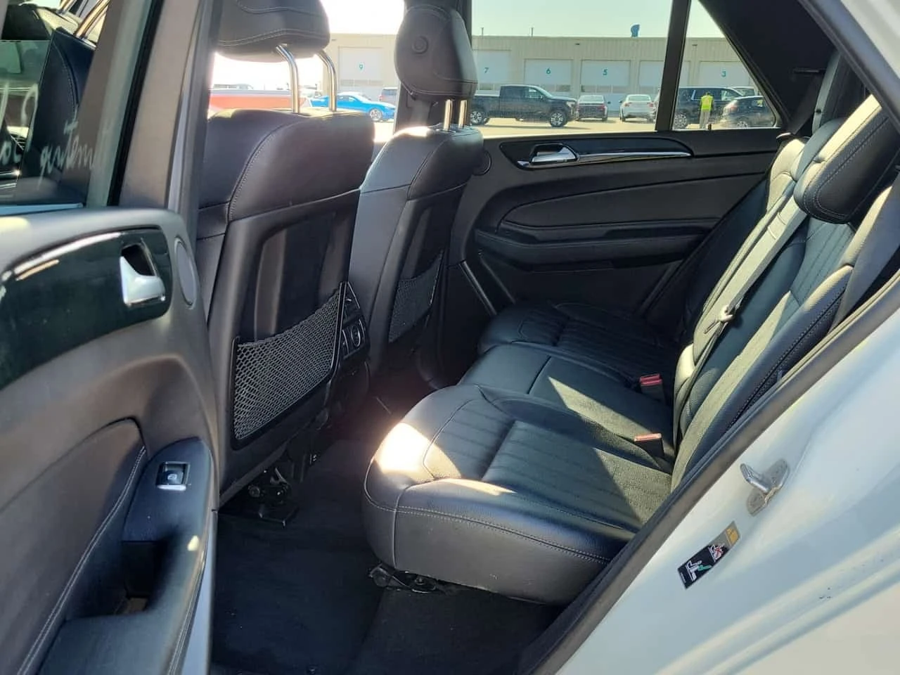 Mercedes-Benz GLE 400 * AMG Line * CARFAX * , снимка 8 - Автомобили и джипове - 56187838