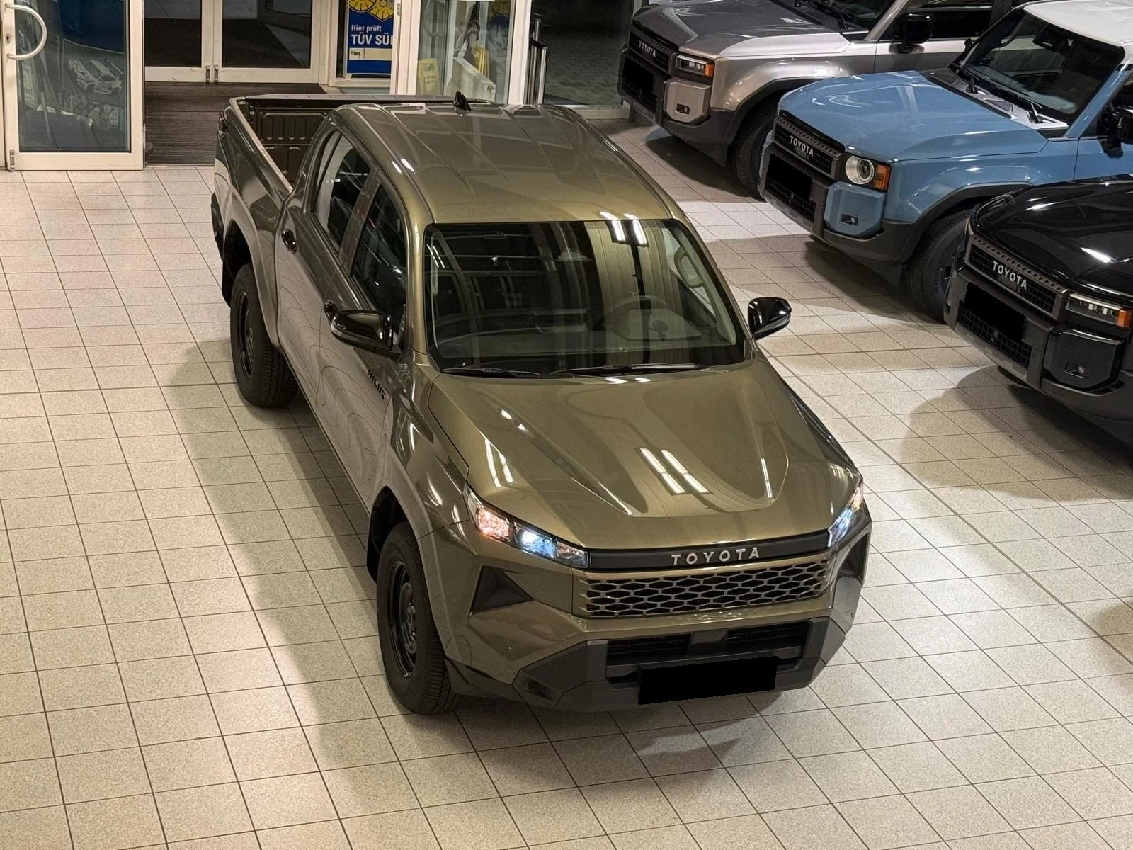 Toyota Hilux 2.8 D-4D / MILD HYBRID / DOUBLE CAB / 4X4 / DUTY / | Mobile.bg � ����������� 2